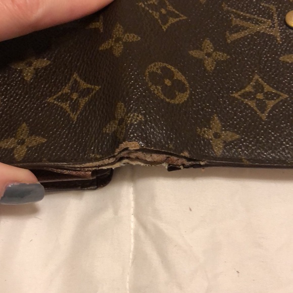 Louis Vuitton Monogram Wallet VINTAGE - Picture 4 of 8